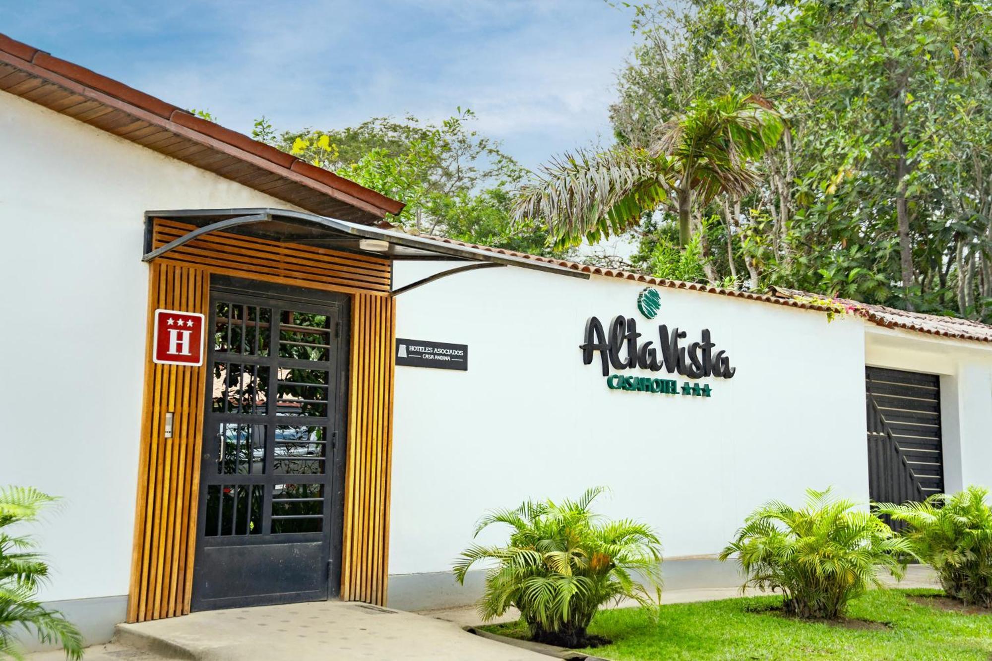 Altavista Casahotel - Asociado Casa Andina Moyobamba Buitenkant foto