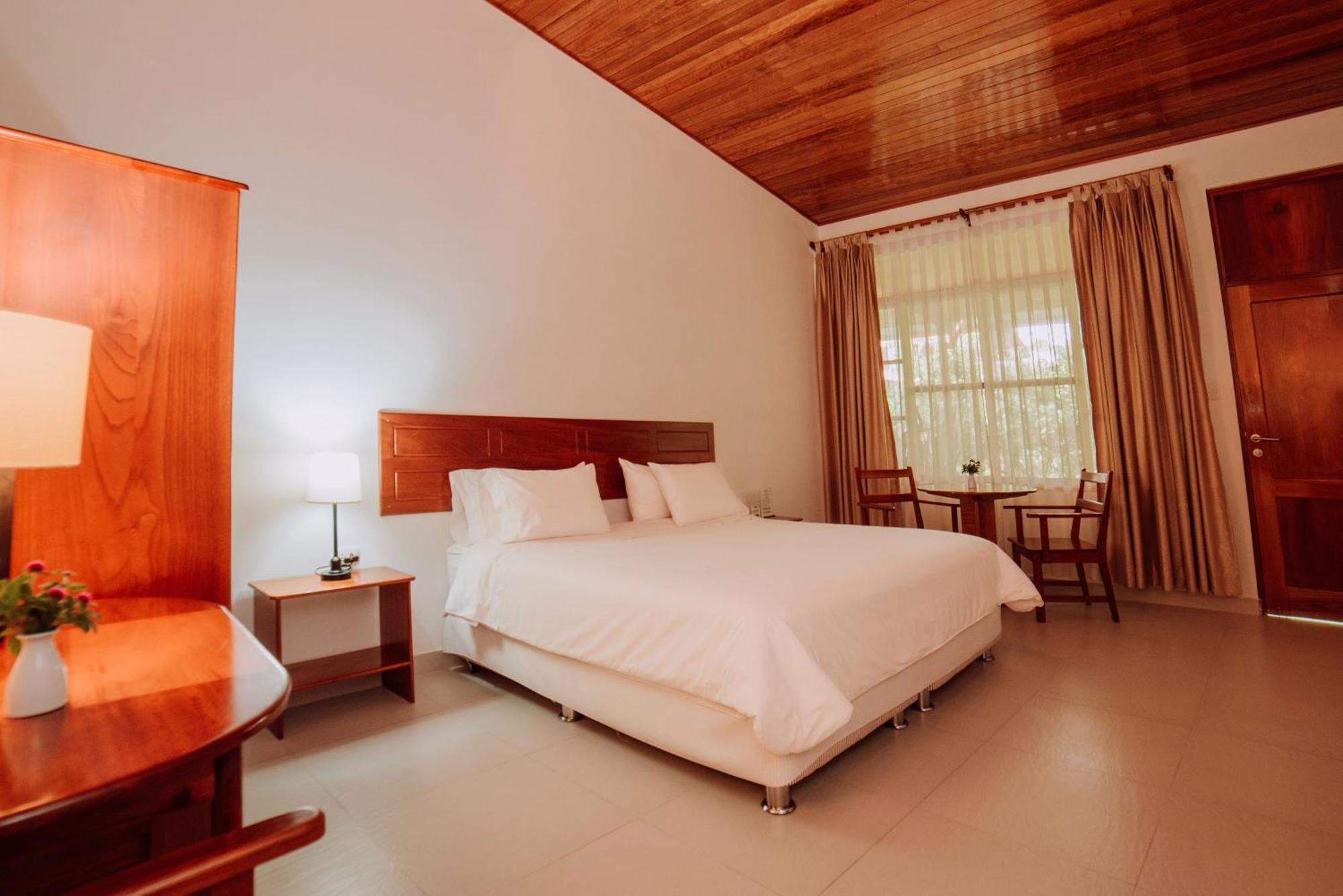 Altavista Casahotel - Asociado Casa Andina Moyobamba Buitenkant foto