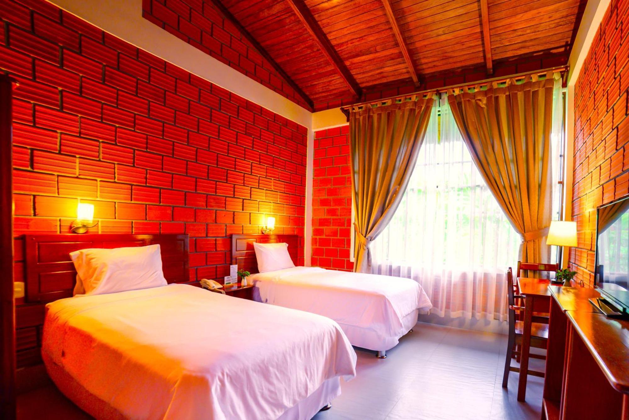 Altavista Casahotel - Asociado Casa Andina Moyobamba Buitenkant foto