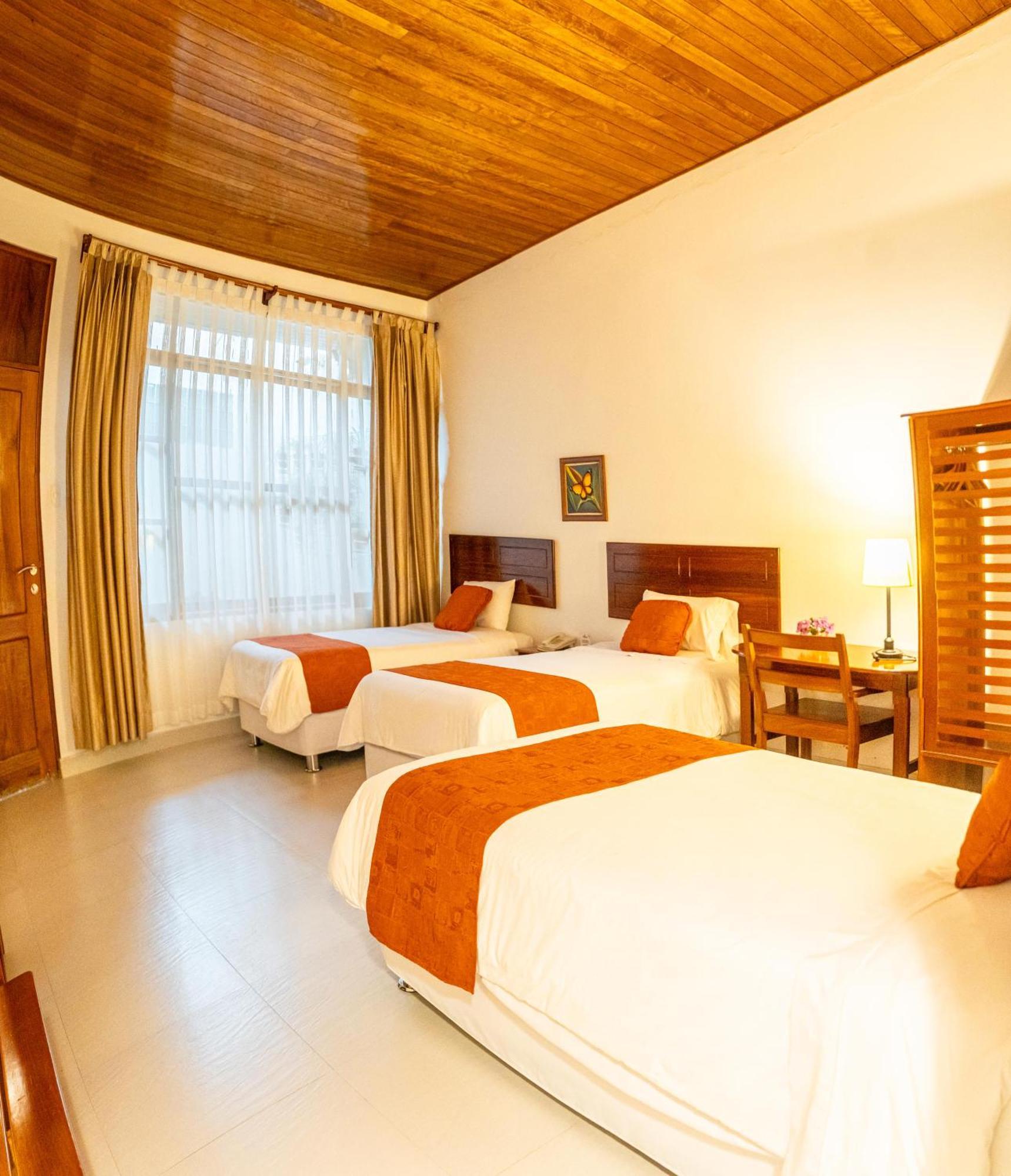 Altavista Casahotel - Asociado Casa Andina Moyobamba Buitenkant foto